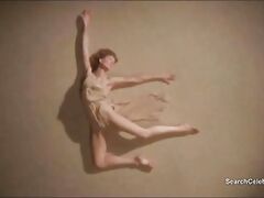 Vanessa Redgrave nude - Isadora
